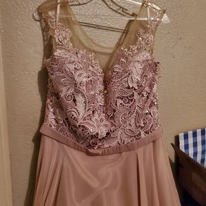 Formal dress. Size XL. Tan/Goldish  color.